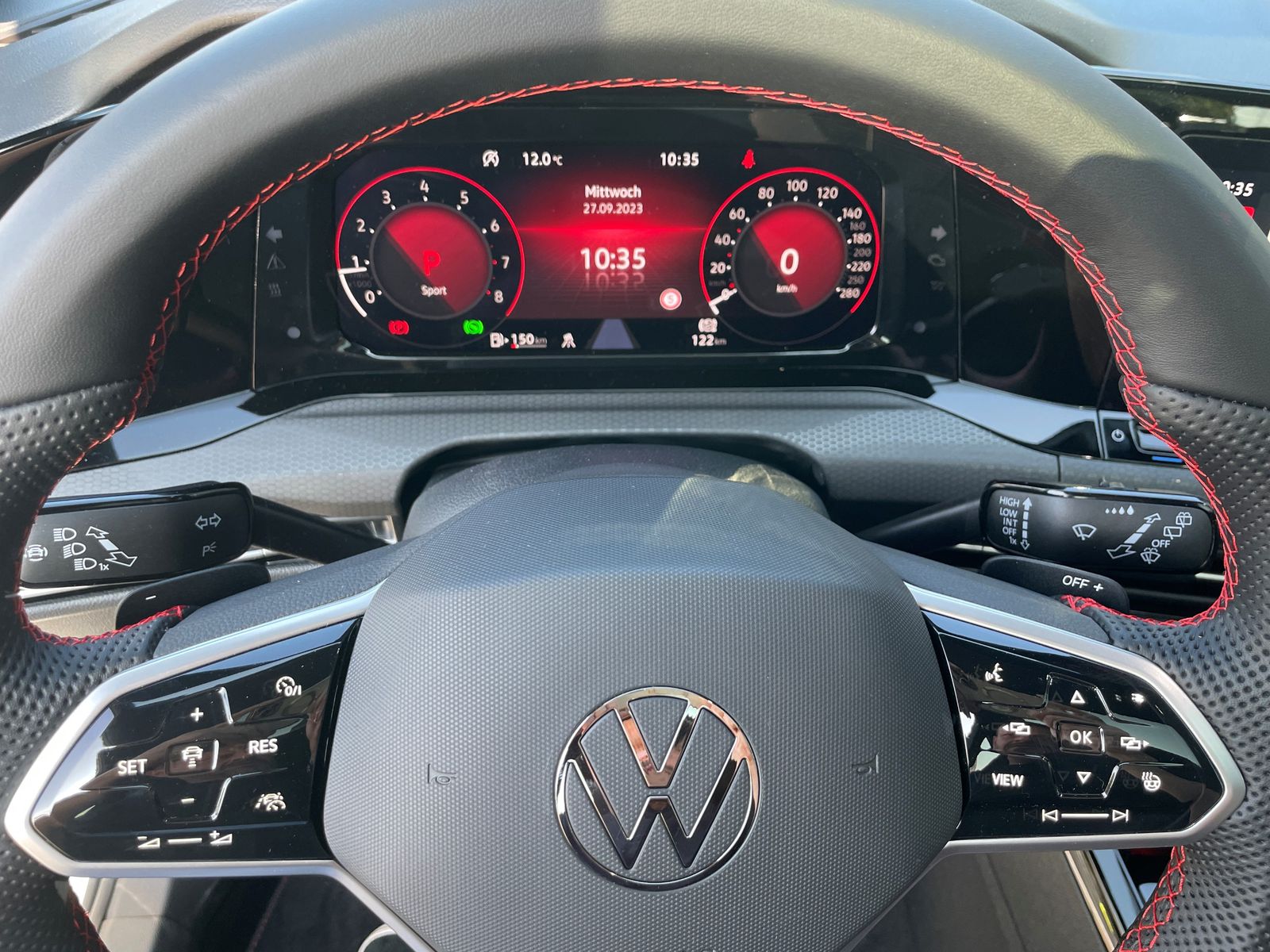 Fahrzeugabbildung Volkswagen Golf VIII Lim. GTI Clubsport DSG Matrix Pano ACC