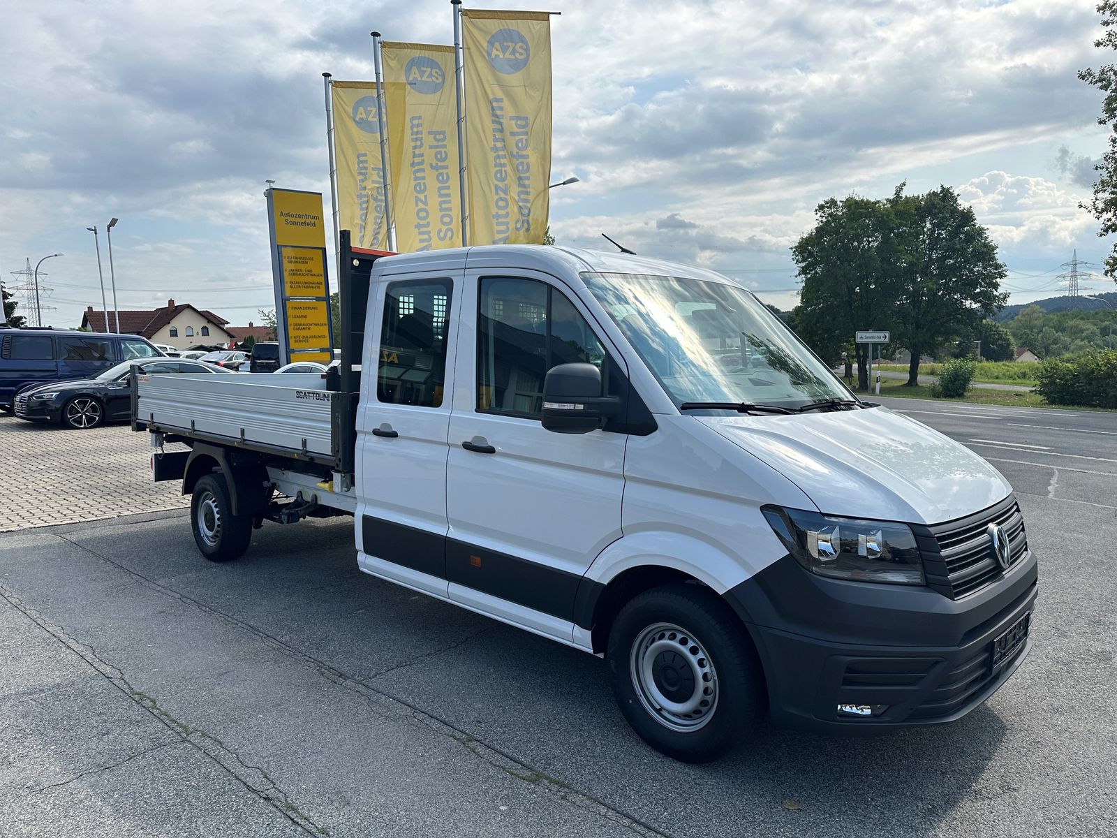 Fahrzeugabbildung Volkswagen Crafter 35 DOKA 3-Seitenkipper lang RWD