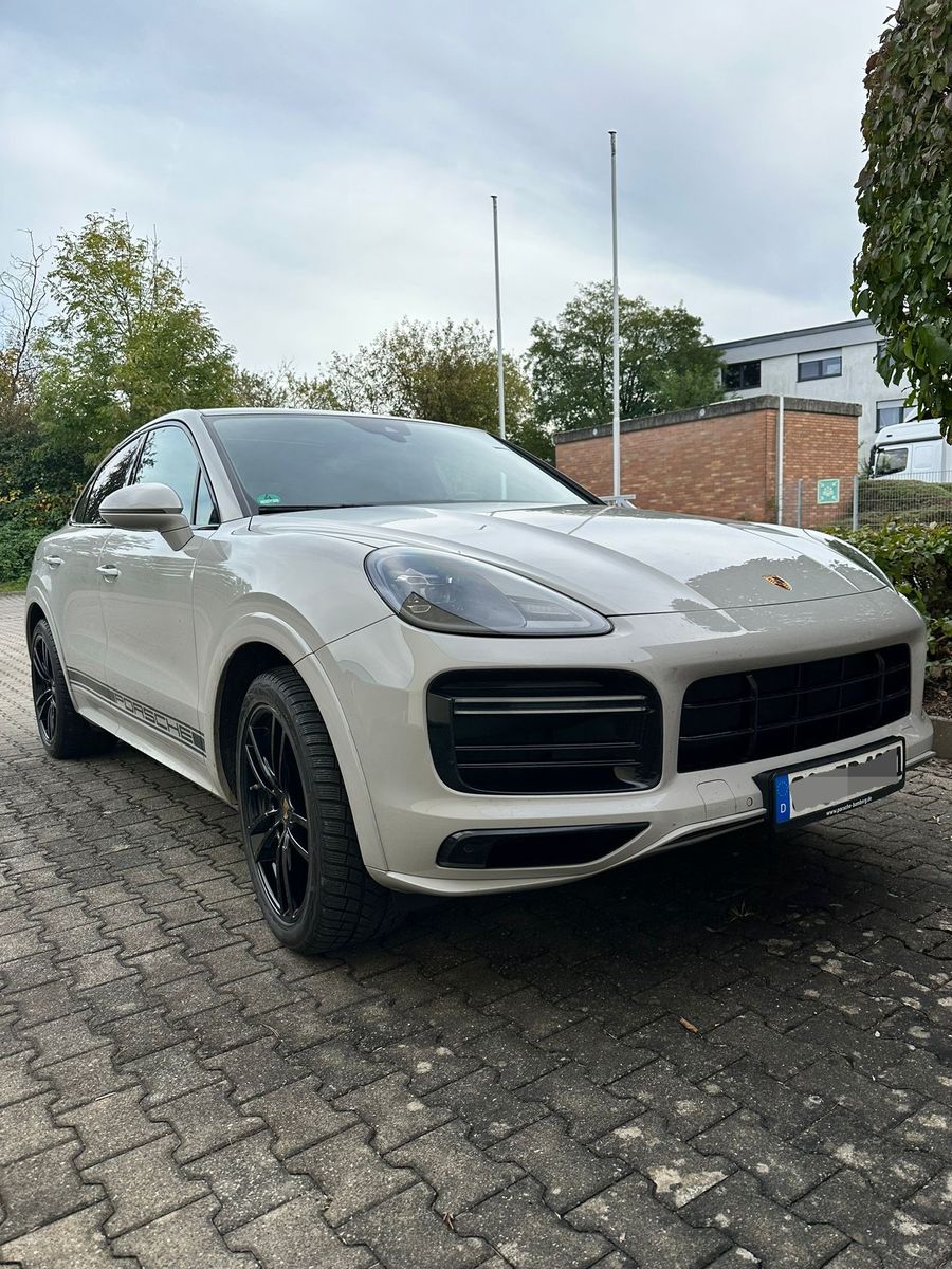 Porsche Cayenne Coupe Turbo Pano Sport Carbon Standhzg